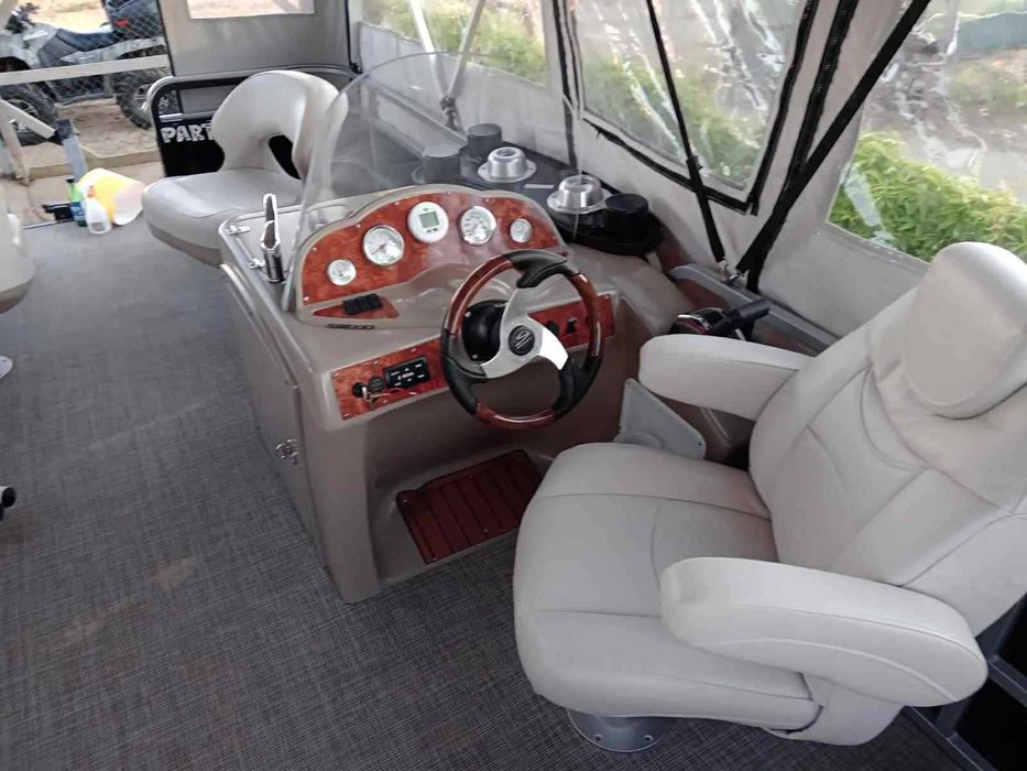 Katamaran  Łódź motorowa