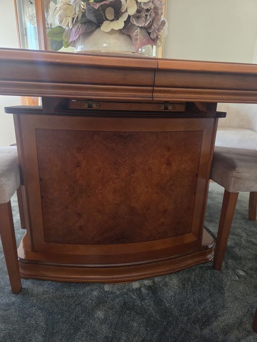 Mesa de sala com ou sem cadeiras