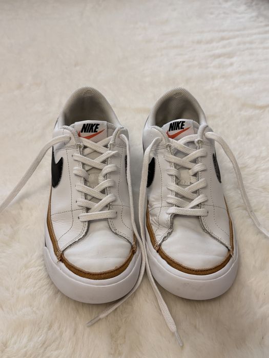 Trampki Nike dla chłopca 39 (24,5)
