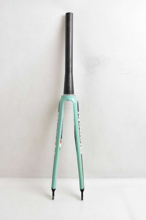 widelec szosowy BIANCHI bian-incv-rd ! tapered 28' ! carbon !