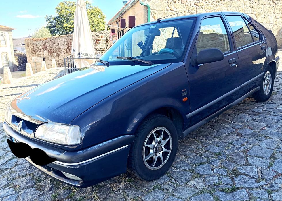 Renault R19 hatchback 1.2 gasolina 1994