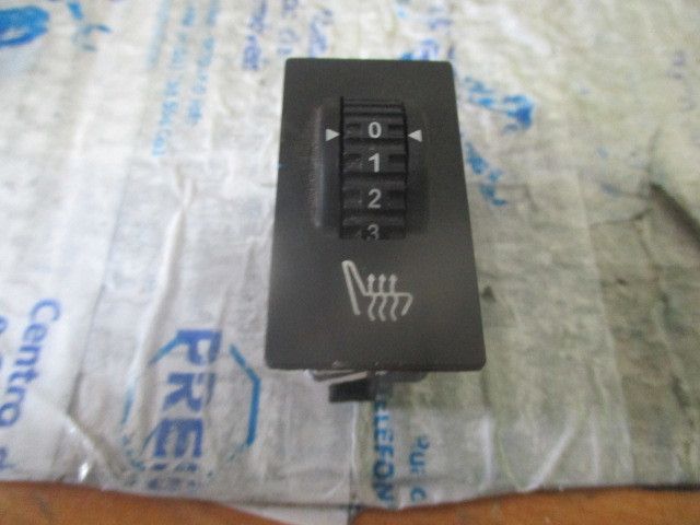 Botão / interruptor aquecimento de bancos CITROËN DS5 (KF_)