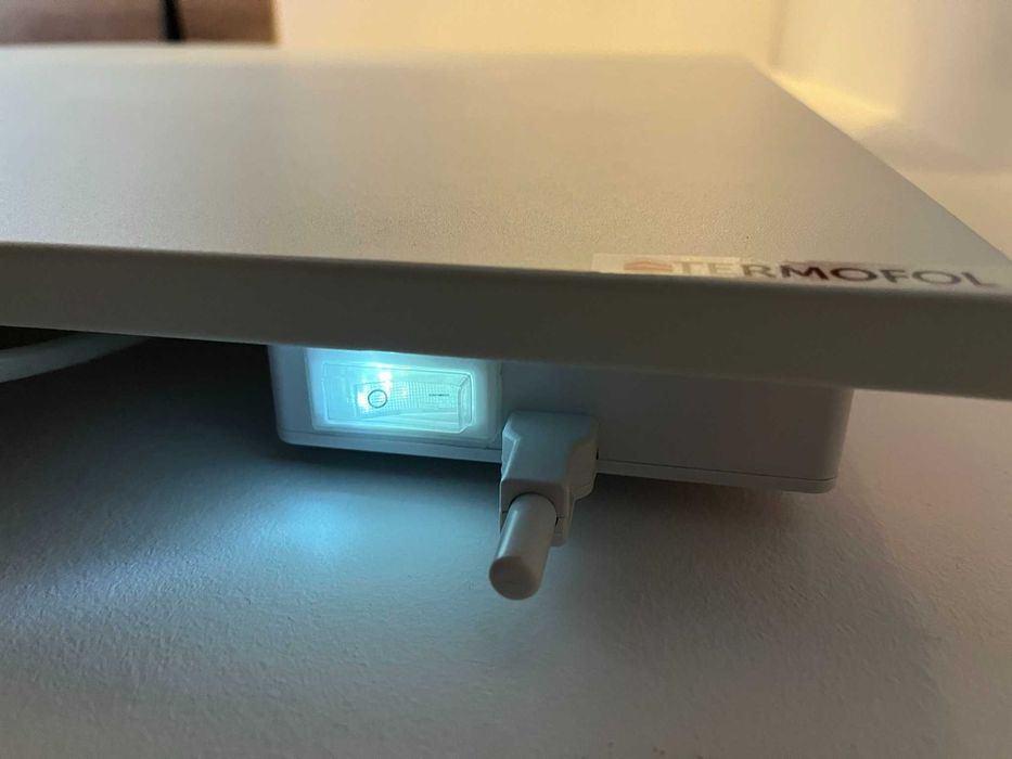 Termofol SWT1000 700W WIFI - grzejnik na podczerwień