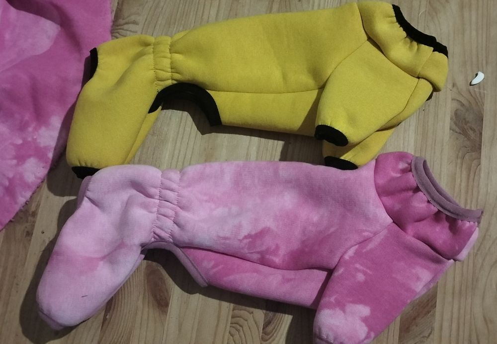 Масовый поштв одежды для собак и кошек