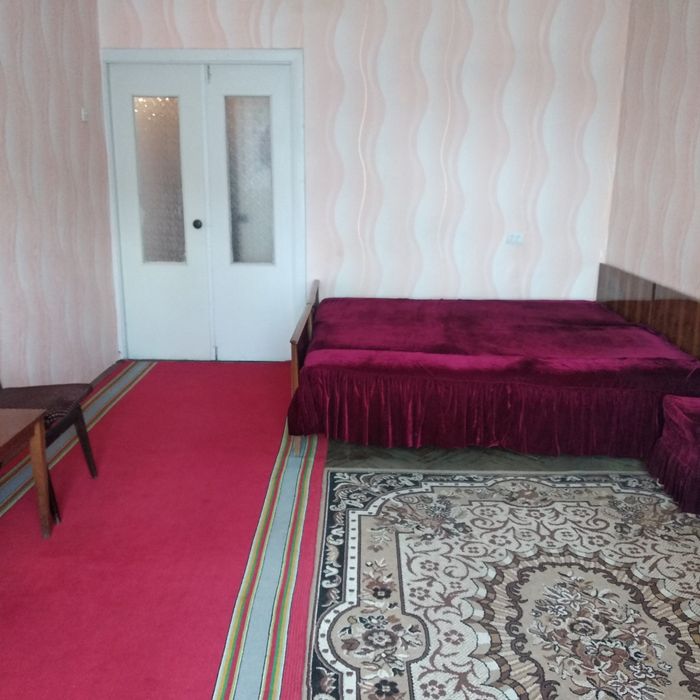 Без%. м. Лук'янівка 7 хв. пішки. ОРЕНДА 1-ї кв. Вул. Дектярівська 12/7