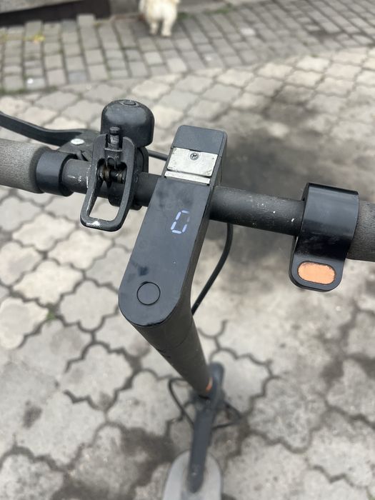 Електросамокат Xiaomi