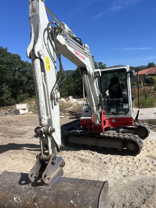 Giratoria 5T Takeuchi