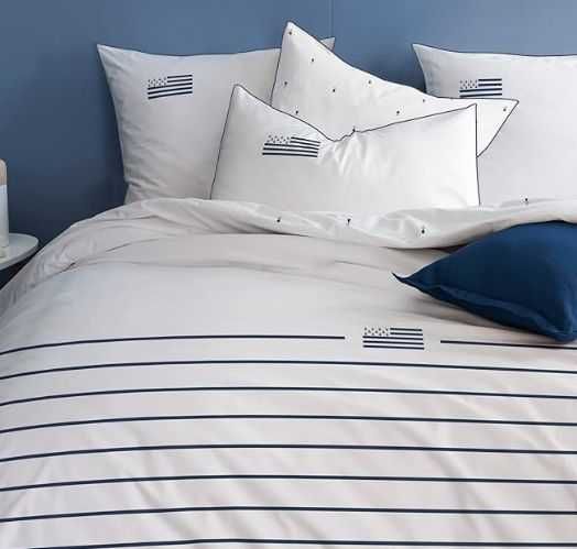 Komplet pościeli dwustronny 240x220 plus poduszki 2szt 63x63