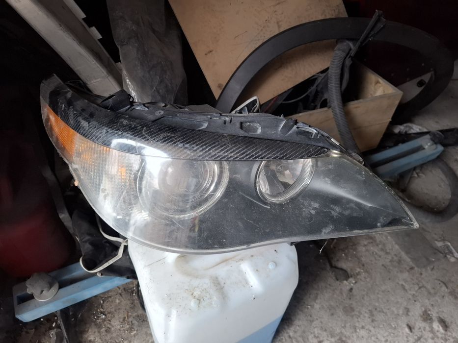Lampa prawy przód Bmw e60 USA