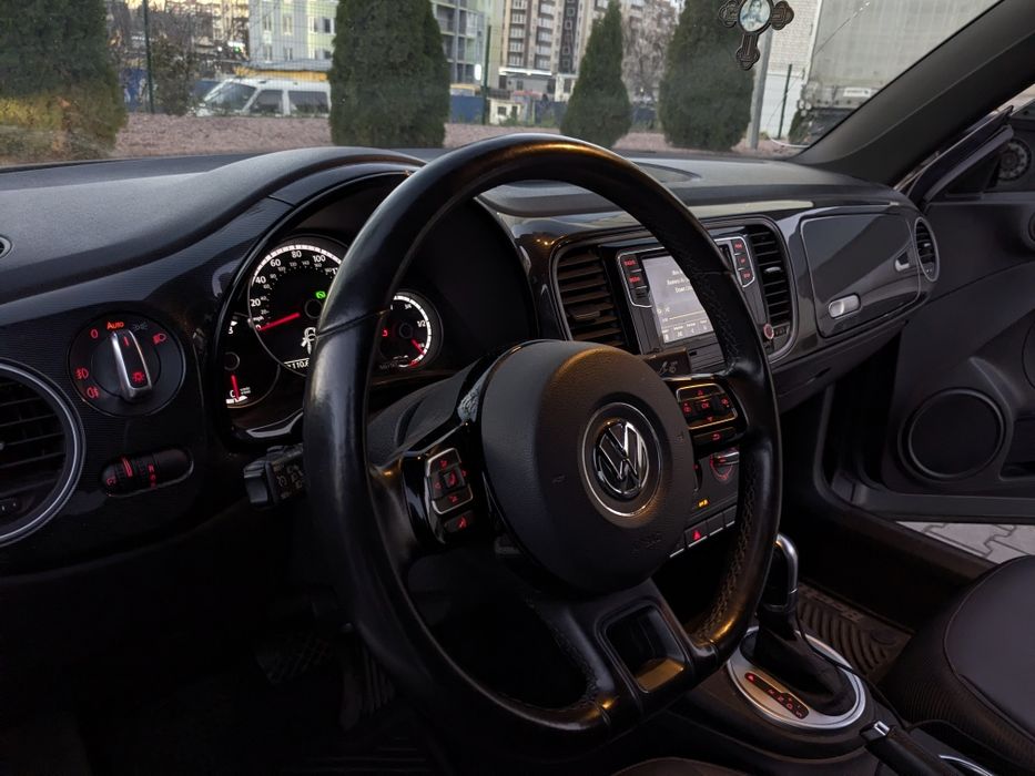 Volkswagen Beetle 2015