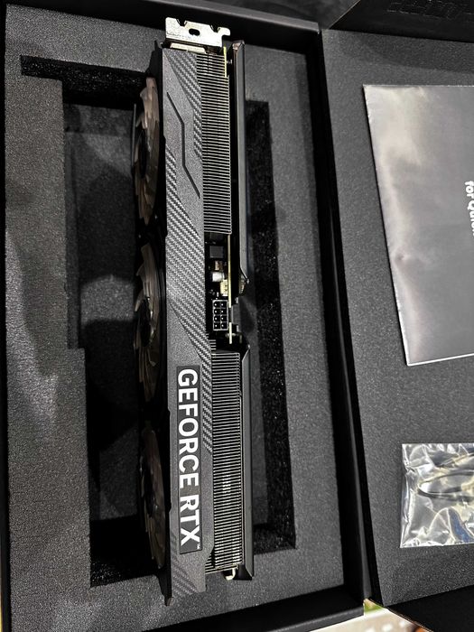GeForce RTX 4070 12 Gb ! Świetny stan!