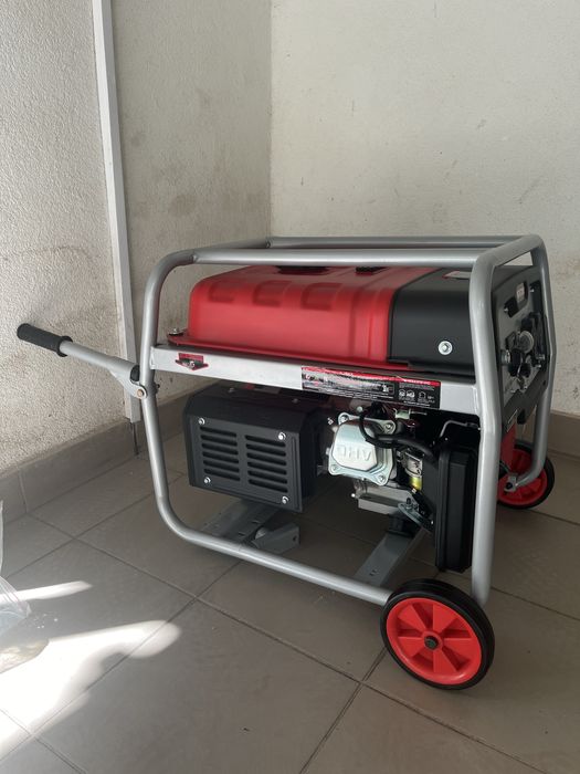 Генератор бензиновий Fisker Fsgg3133CE, 3.3 кВт,Електричний стартер