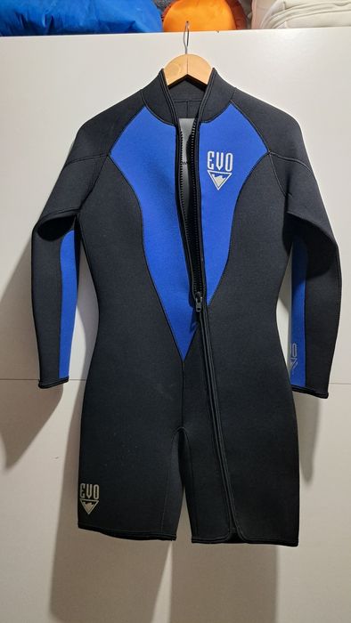Fato - Roupa para mergulho XL e M