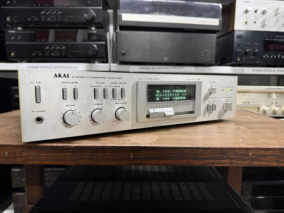 ‼️ Akai AM-U02 – Wzmacniacz Stereo Hi-Fi z Wejściem Phono, Regulacją Barwy Dźwięku i Funkcją Loudness | Audio Room