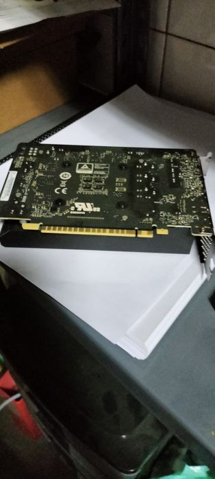 NVIDIA GeForce GTX 1650 SUPER-4GB