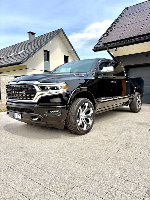 Dodge RAM 1500 LIMITED 5.7 HEMI | Stan kolekcjonerski | Hobby car | Harman Kardon | Ceramika | Unitronic