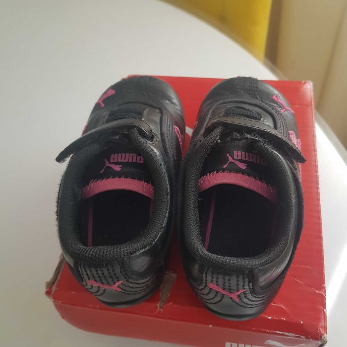 Buty- Adidasy dla dziewczynki PUMA 21 rozmiar