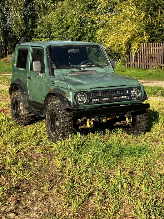 Suzuki Samurai