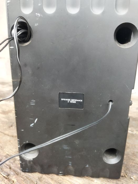 Продам акустичну колонку.