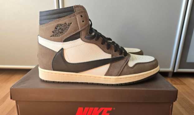 Jordan 1 Retro High OG SP Travis Scott Mocha r.45