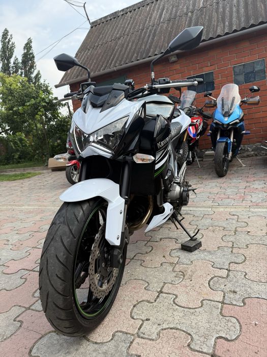 Kawasaki z800 розмитнений