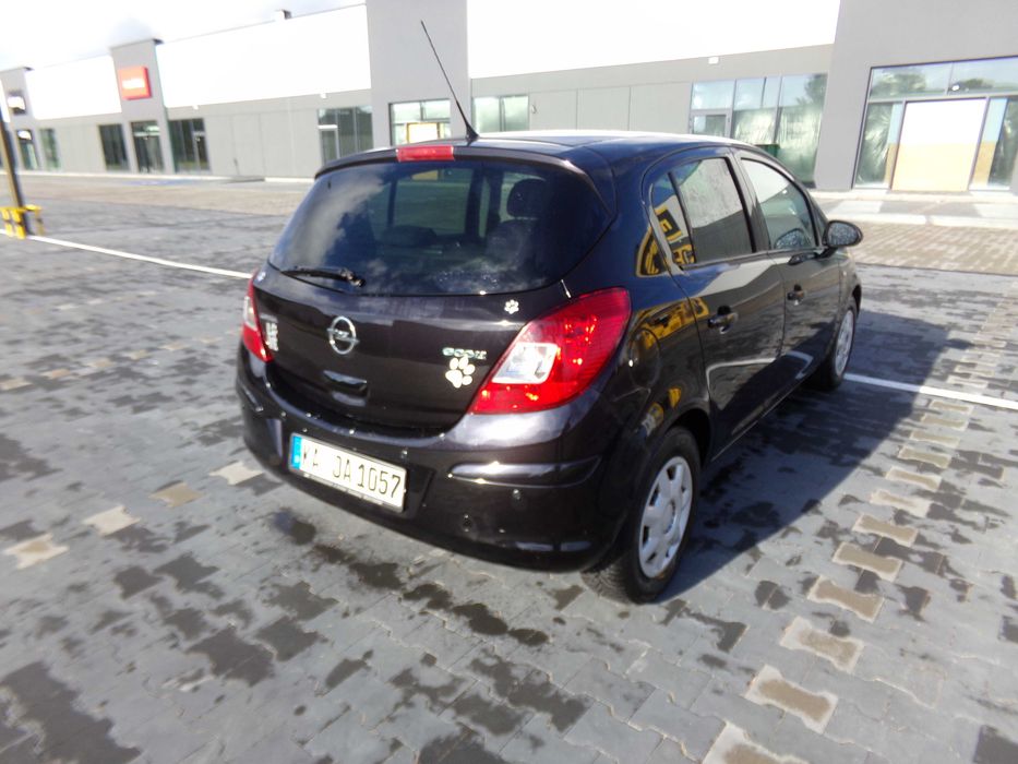 OPEL CORSA -   2010R - 1,2-16V - benz - Tanio