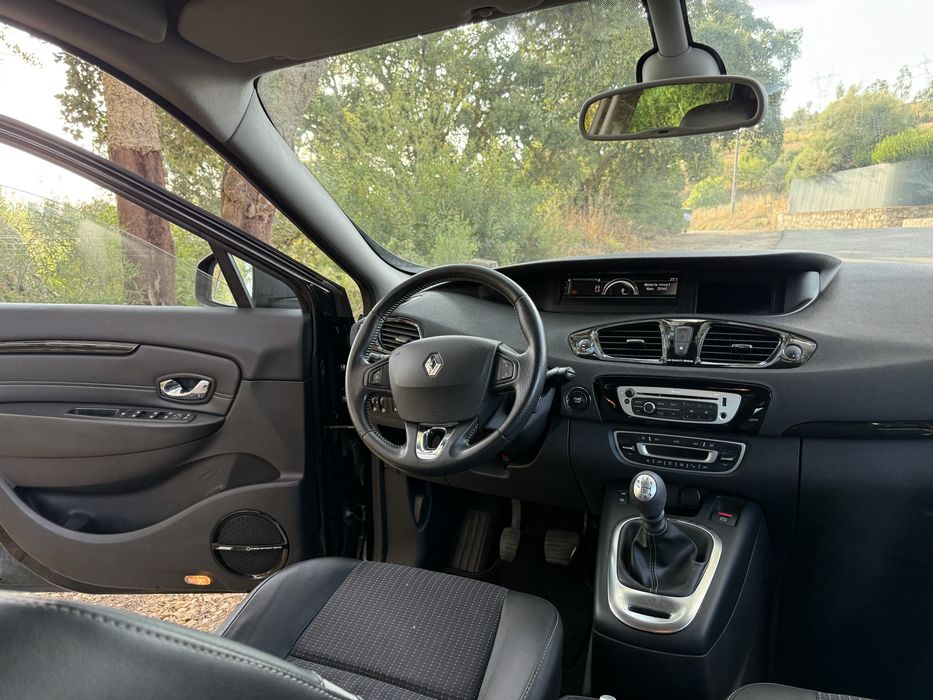 Renault Grand Scénic 1.5 dCi Bose Edition (7 Lugares)