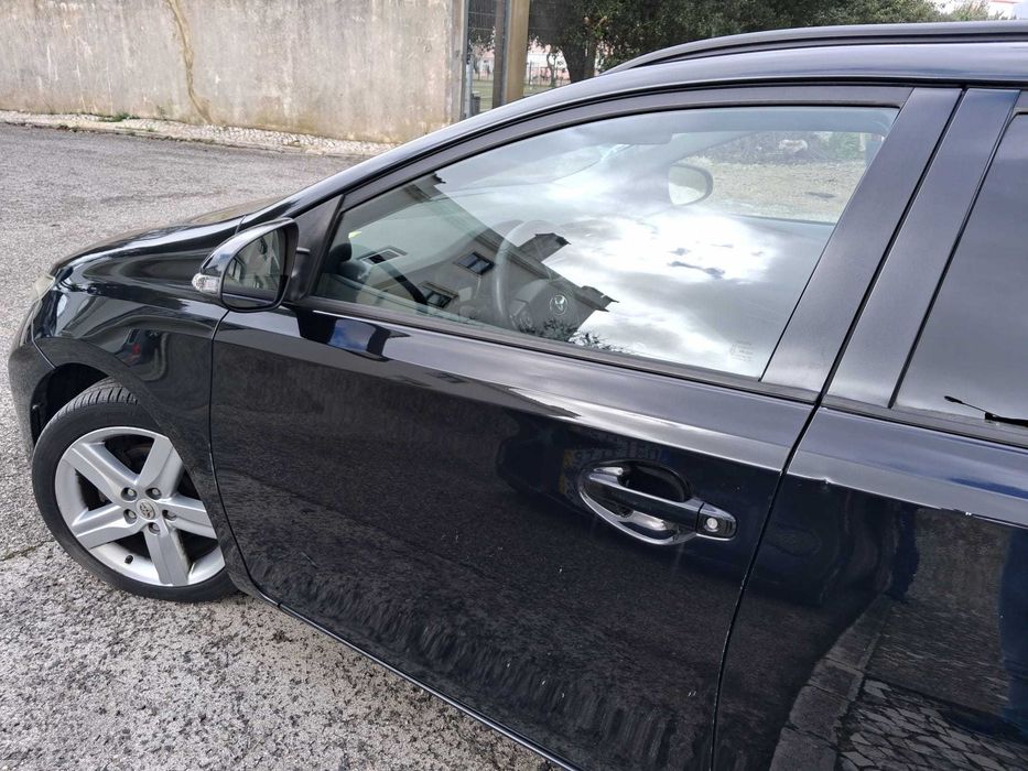 Toyota Auris 1.4 Touring Sports Diesel