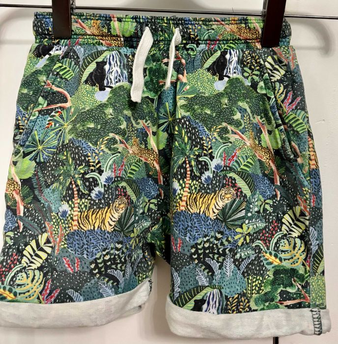 koszulka i spdenki HM projektanci Angela Mckay, Nathalie Lete  98 104