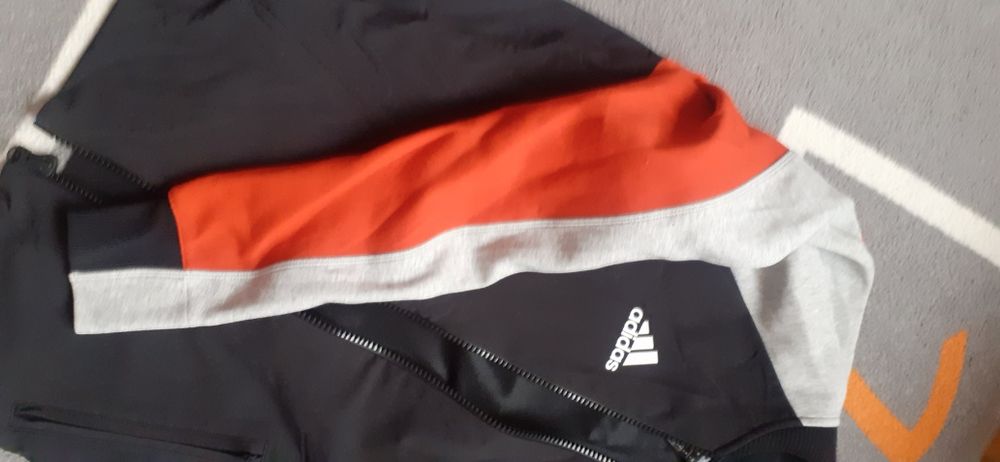 Kurtka /bluza sportowa Adidas roz.S