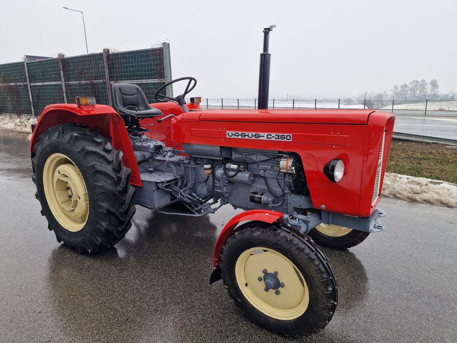 Traktor  Ursus C360 salonowy Stan