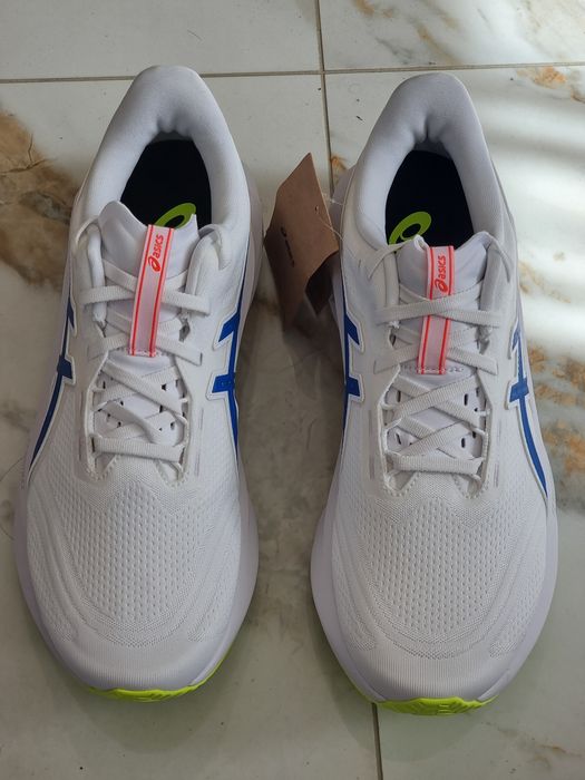 Оригінал 100% чоловічі кросівки asics novablast 5 ATC  eur 43.5