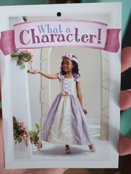 Sprzedam sukienkę dla dziewczynki na karnawał