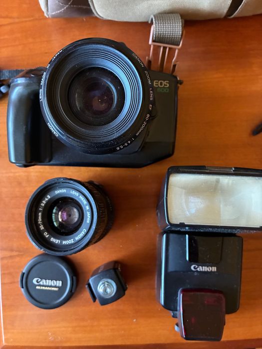 Máquina fotográfica Cannon
