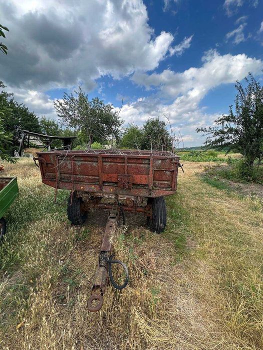 Продається трактор МТЗ-80Л  + причеп з документами