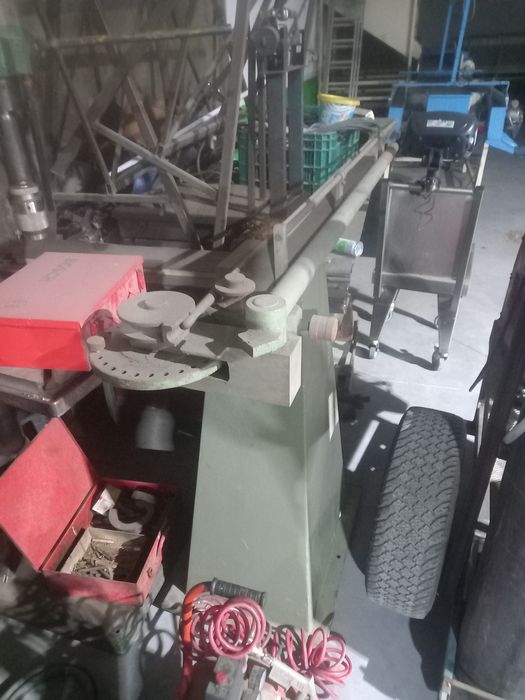 Vendo maquinas serralharia