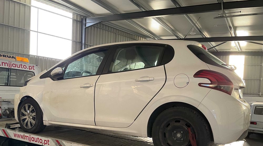 Peças Peugeot 208 de 2017 1.6Blue HDI Ref: BHY