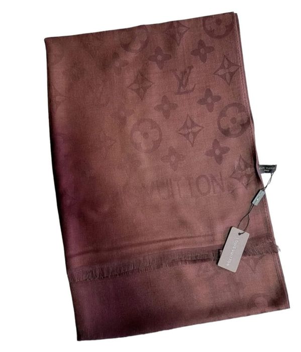 Louis vuitton echarpe