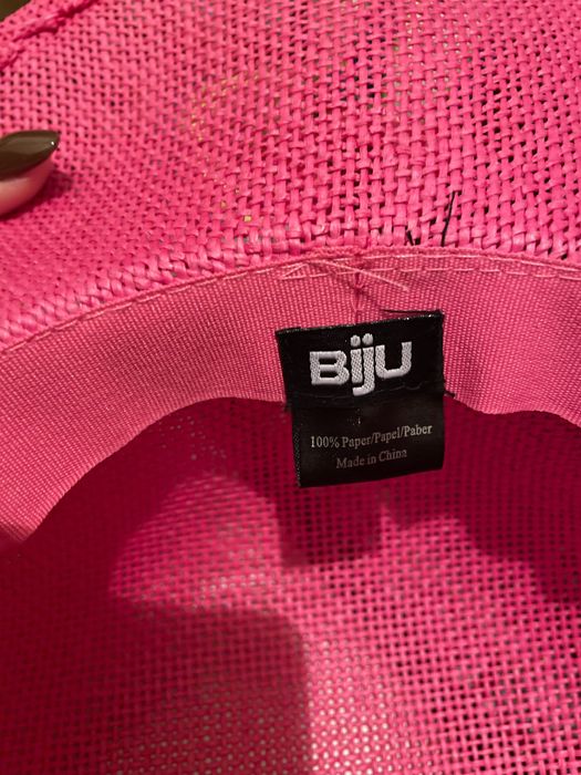 Chapéu de praia de senhora