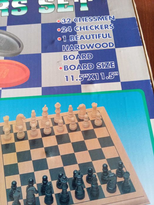Jogo, tabuleiro  para jogar damas ou pocker