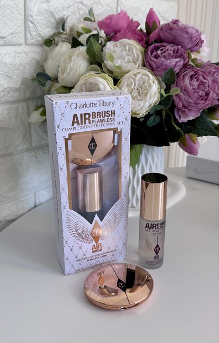 Набір пудра / фіксатор Charlotte Tilbury Airbrush Flawless