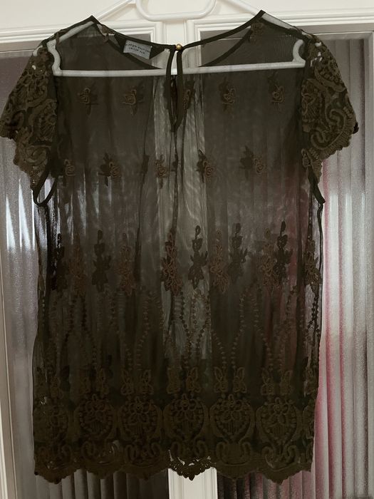 Bluzka z koronki elegancka