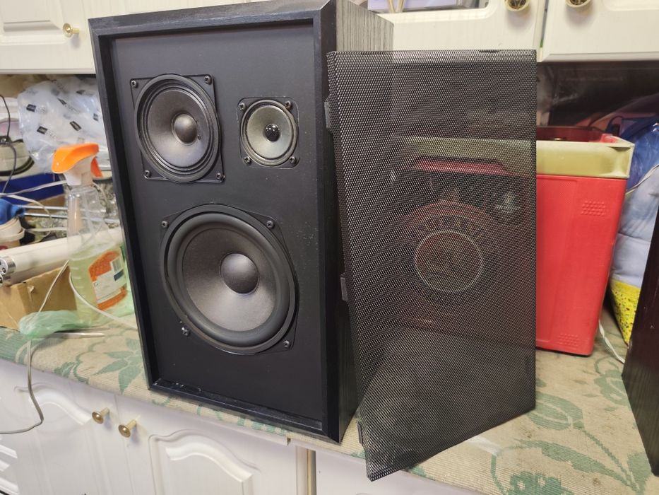 Sony, Підсилювач, CD player, колонки Schneider, тюнер