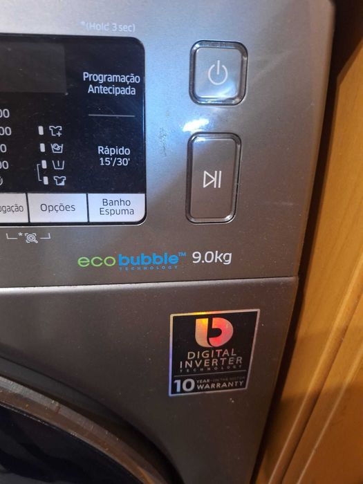 Máquina de Lavar Roupa Samsung EcoBubble 9kg com Mini Porta (AddWash)