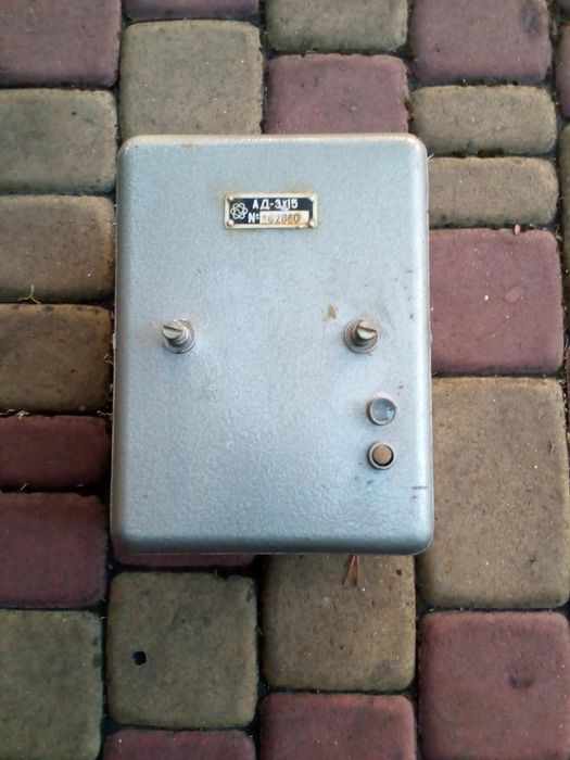 Контактор км2311--9--м4.  АД -3/15