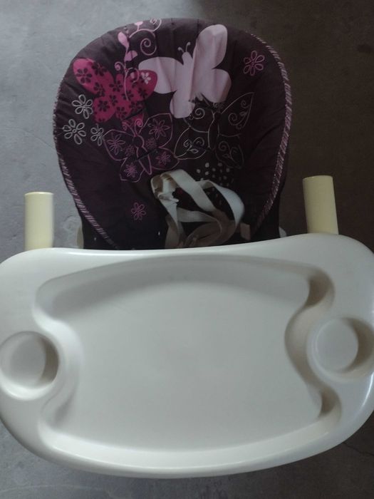 Krzesełko do karmienia Fisher Price