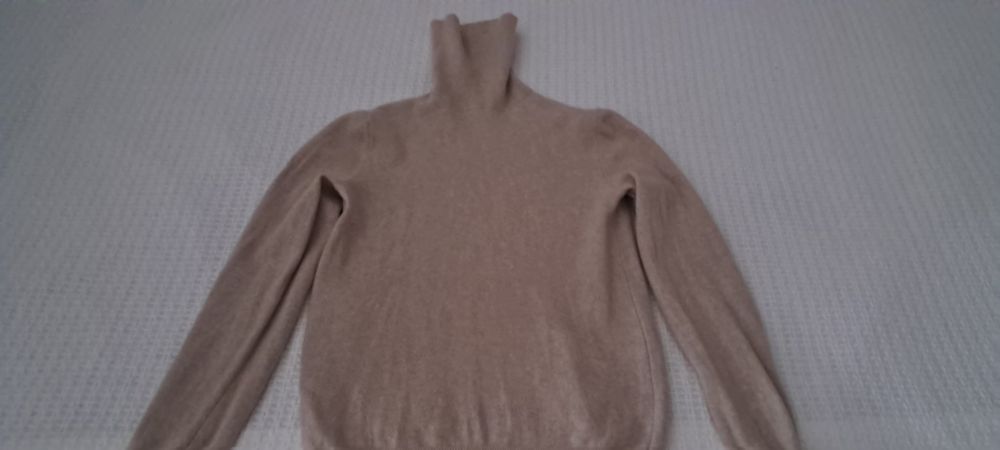 Гольф женский Benetton б/у