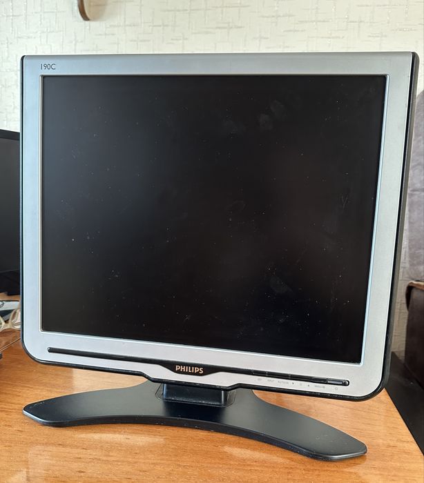 монітор  PHILIPS 190 C