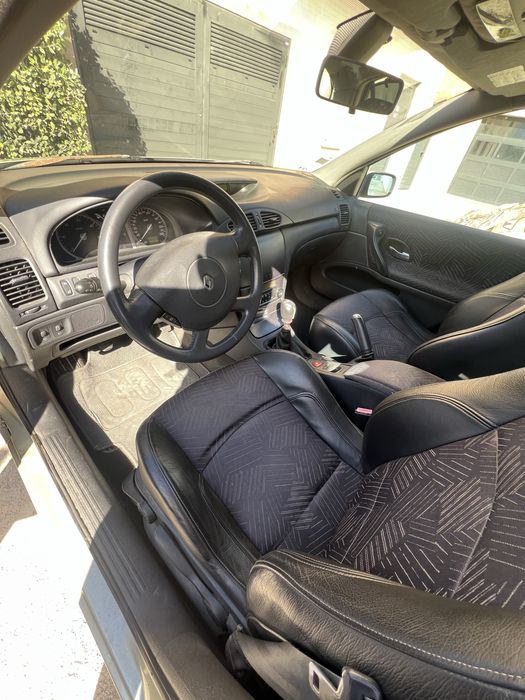 Renault Laguna 1.9dCi 120cv - 2150€ / negociavel