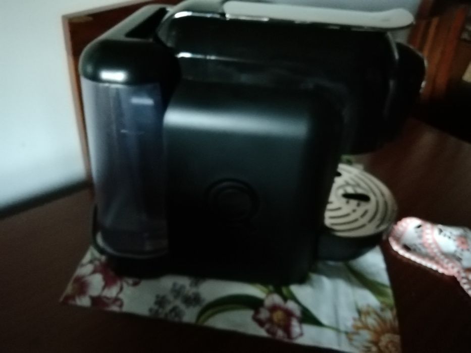 Delta Q coffee machine424073042131701762